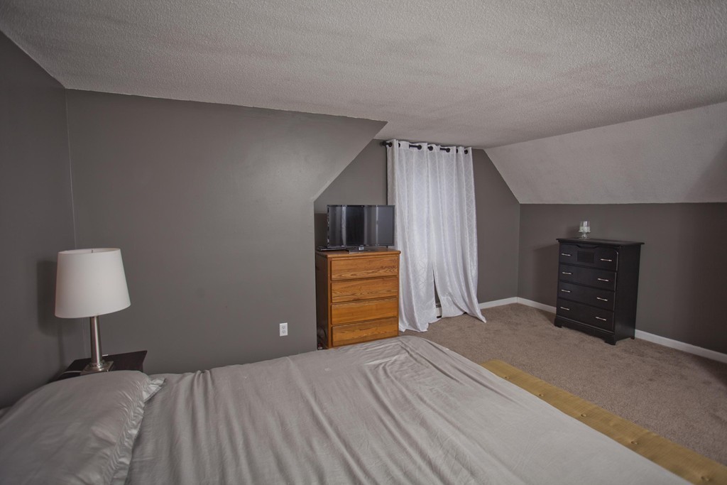 48 Burdette Street Springfield, MA 01108 - Photo 15 of 22 Gallery Image 15