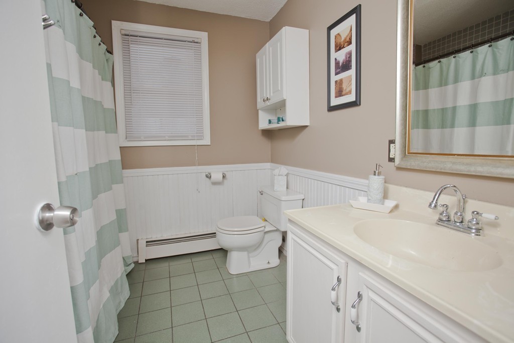 48 Burdette Street Springfield, MA 01108 - Photo 17 of 22 Gallery Image 17