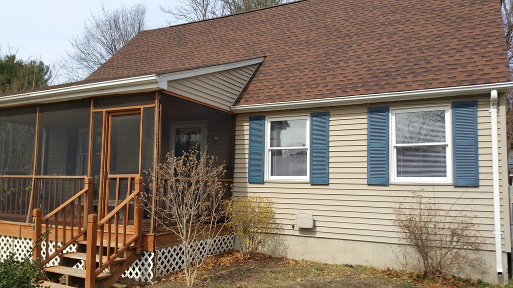 48 Burdette Street Springfield, MA 01108 - Photo 2 of 22 Gallery Image 2