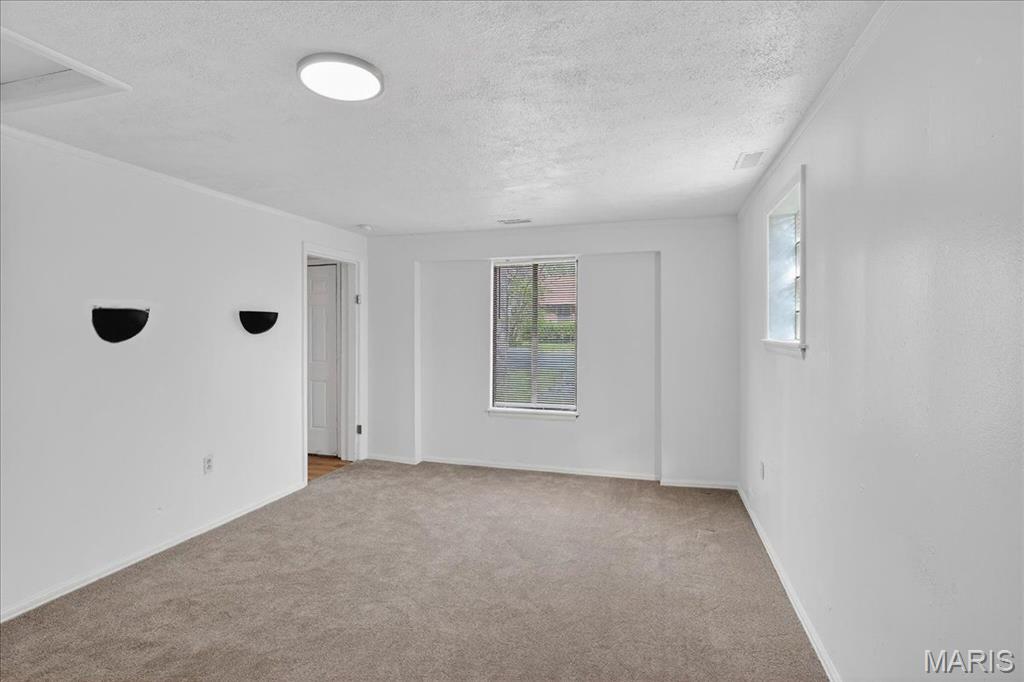 9604 Ridge Avenue Overland, MO 63114 - Photo 18 of 30