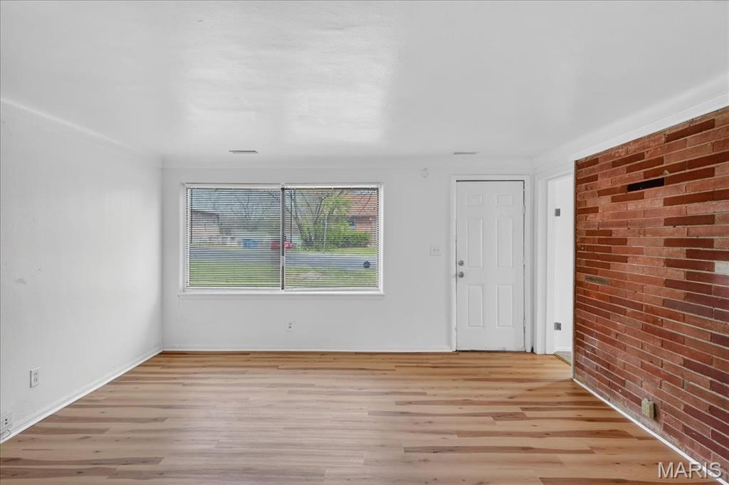 9604 Ridge Avenue Overland, MO 63114 - Photo 9 of 30