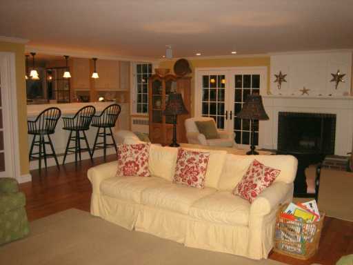 9 Harbour Road Barrington, RI 02806 - Photo 4 of 8 Other.