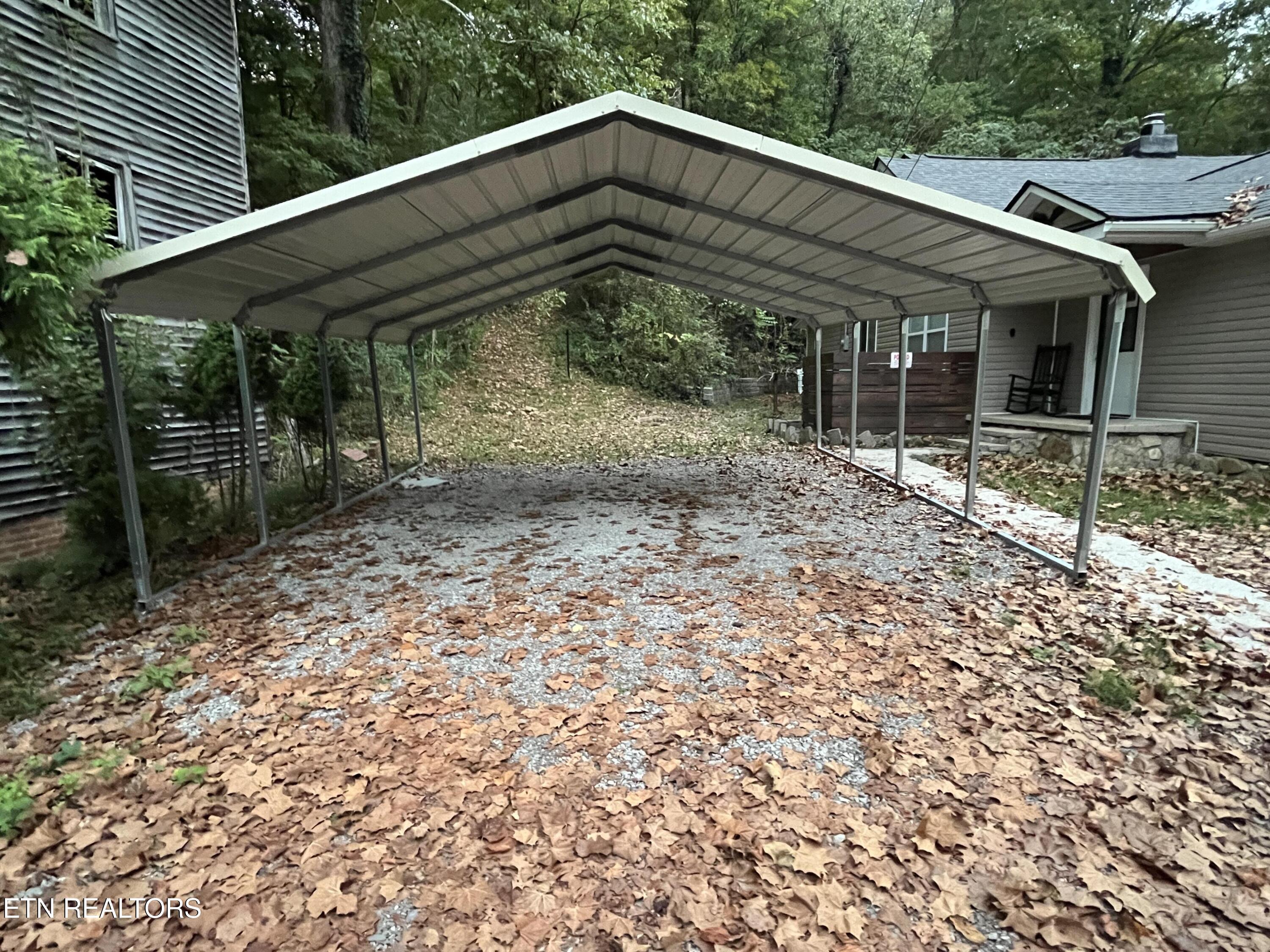 8922 Pedigo Road Powell, TN 37849 - Photo 2 of 30 2