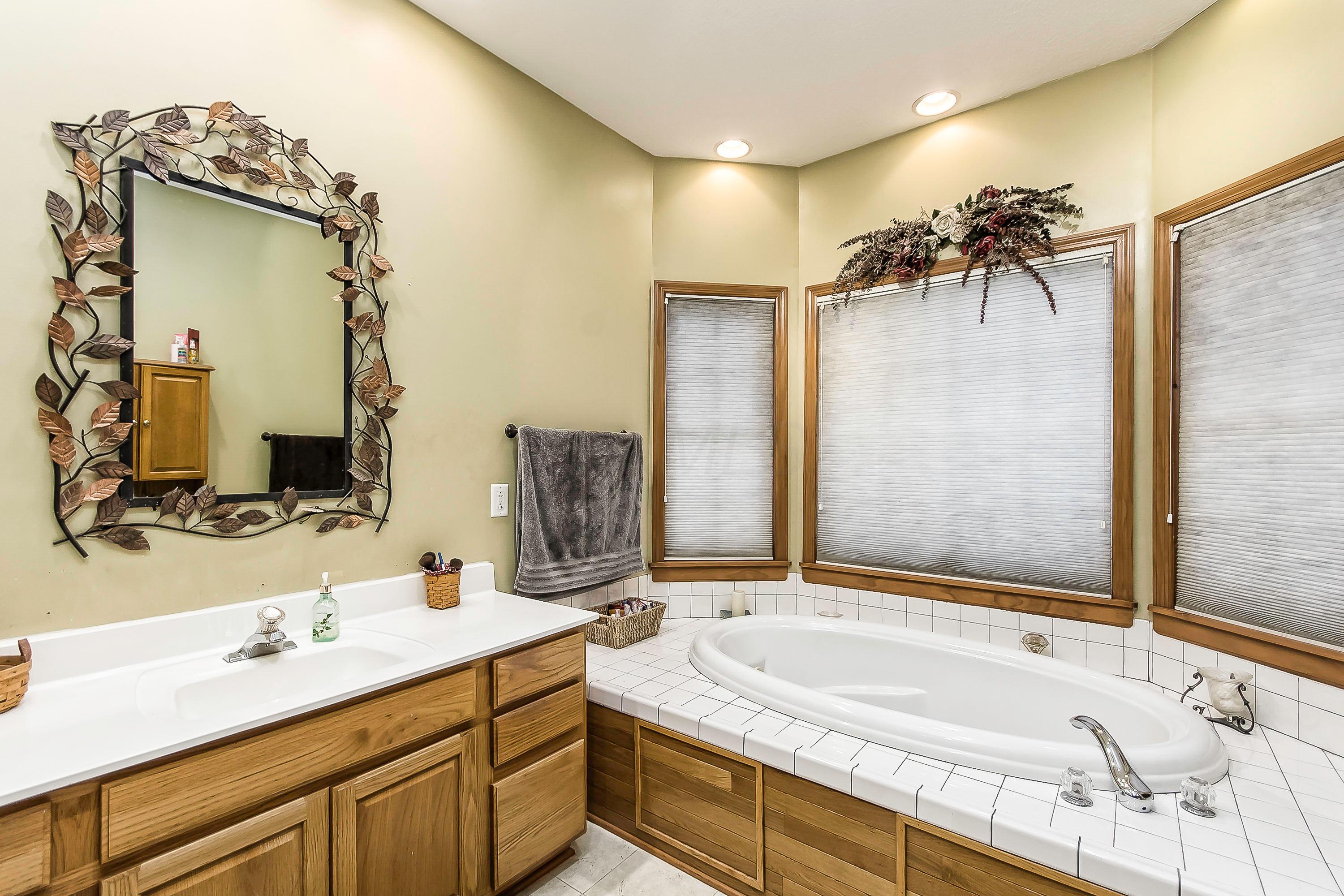 4480 West Ford Road Ashville, OH 43103 - Photo 32 of 67