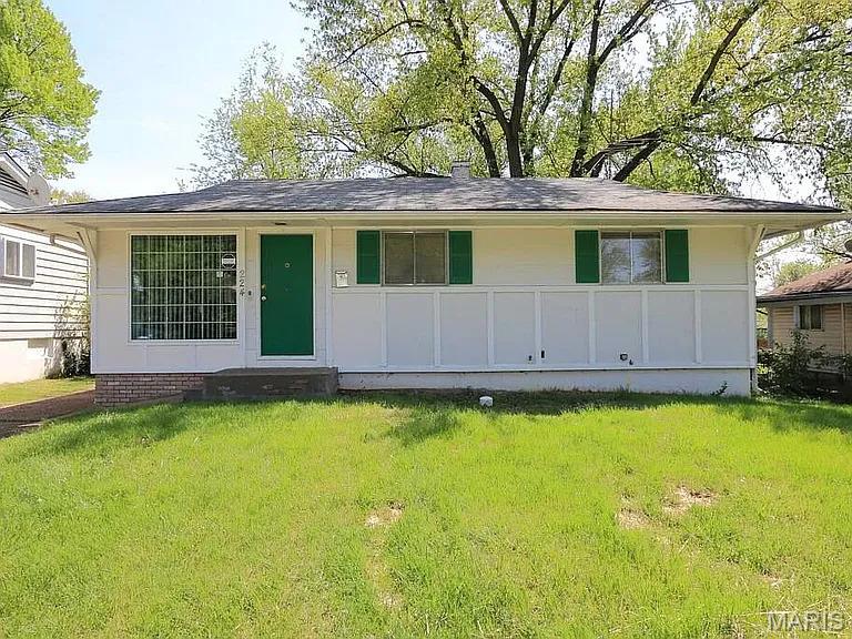224 Roderick Drive St. Louis, MO 63137 - Photo 1 of 1 Gallery Image 1