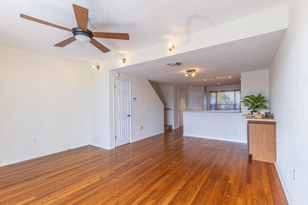 950 Jeffery Street Boca Raton, FL 33487 - Photo 13 of 25 IMG_2013-HDR