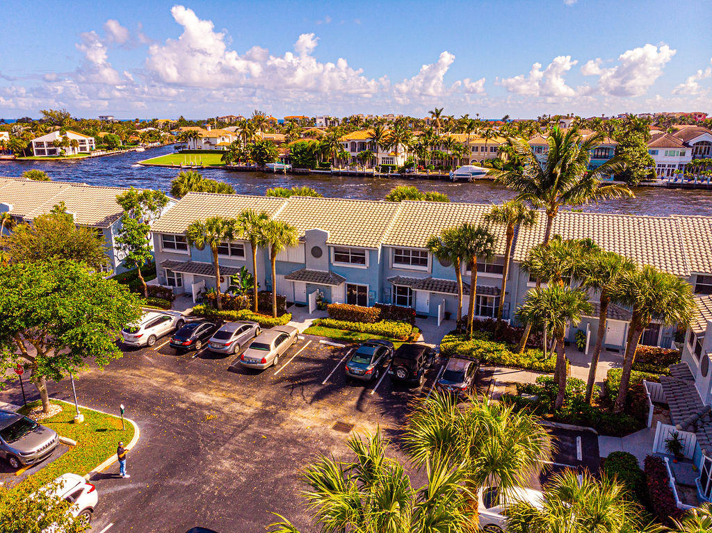 950 Jeffery Street Boca Raton, FL 33487 - Photo 3 of 25 DJI_0256