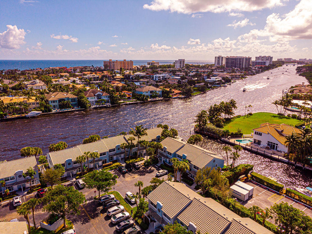 950 Jeffery Street Boca Raton, FL 33487 - Photo 4 of 25 DJI_0263