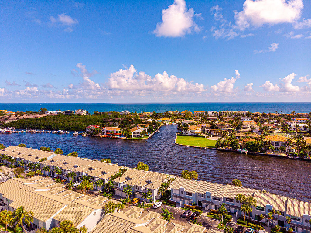 950 Jeffery Street Boca Raton, FL 33487 - Photo 5 of 25 DJI_0264