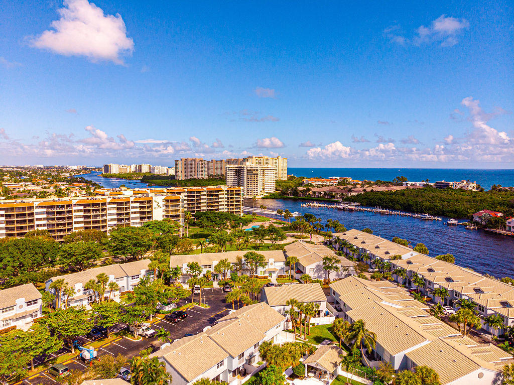 950 Jeffery Street Boca Raton, FL 33487 - Photo 6 of 25 DJI_0265