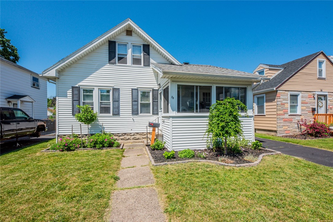 74 Eglantine Road Greece, NY 14616 - Photo 2 of 29