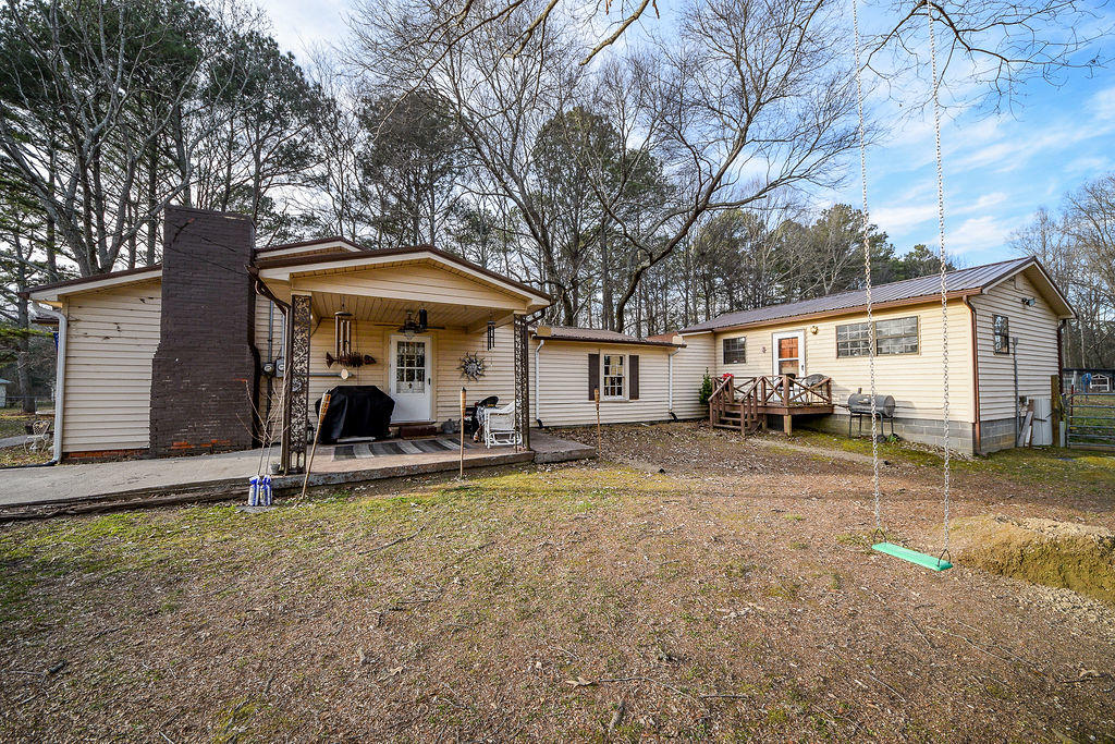 198 Samples Chapel Road Southeast Cleveland, TN 37323 - Photo 2 of 51 2
