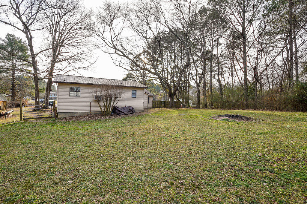 198 Samples Chapel Road Southeast Cleveland, TN 37323 - Photo 3 of 51 3