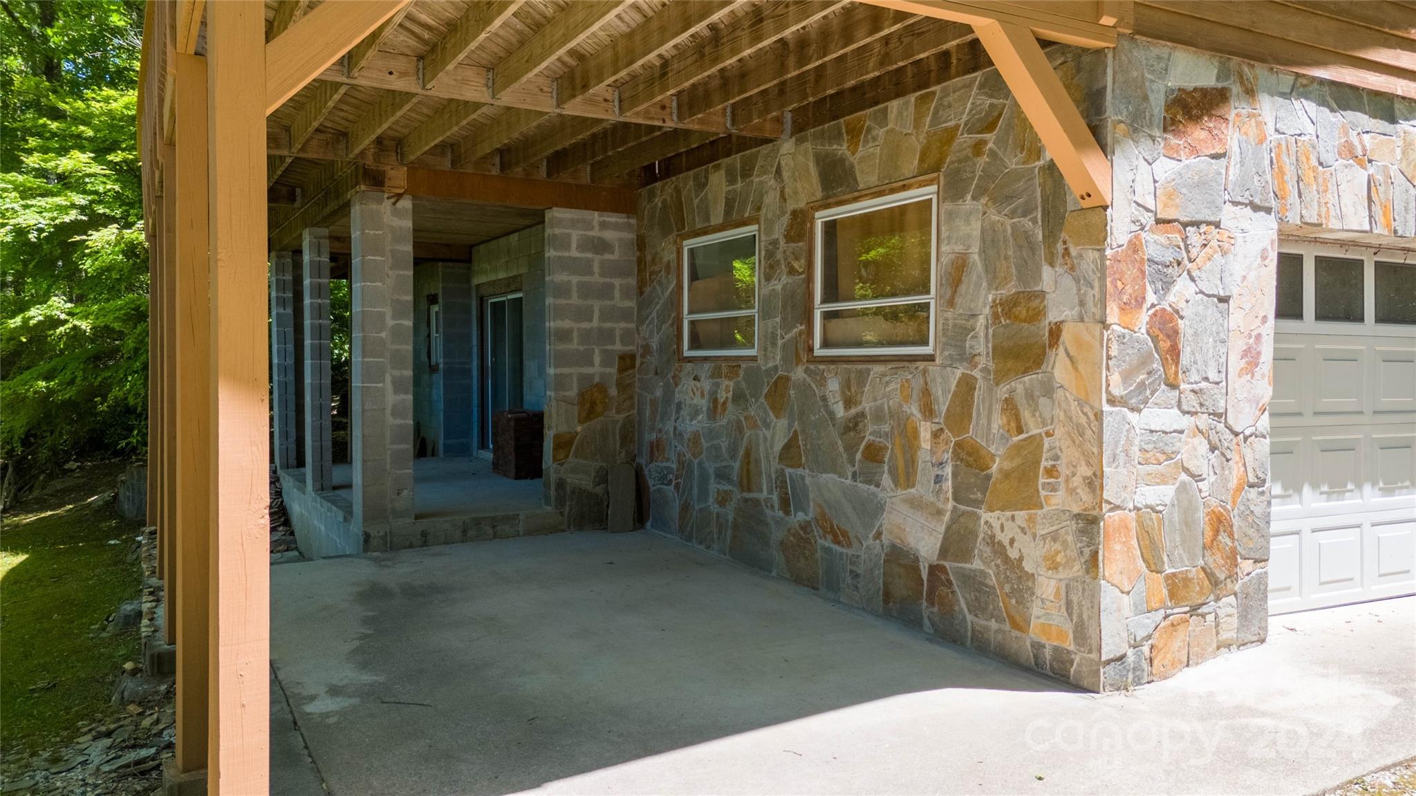 1457 Strawberry Ridge Road Spruce Pine, NC 28777 - Photo 12 of 44 Gallery Image 12