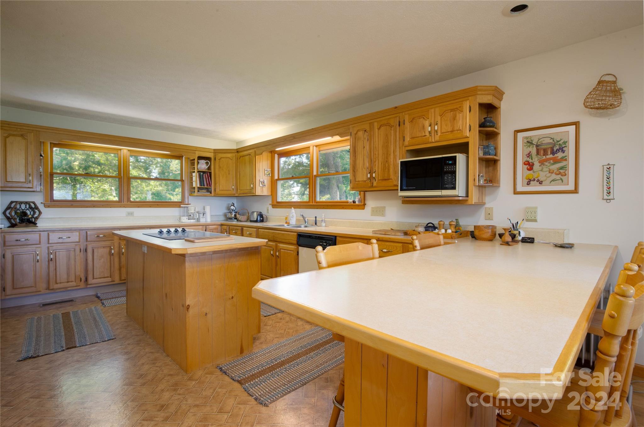 1457 Strawberry Ridge Road Spruce Pine, NC 28777 - Photo 28 of 44 Gallery Image 28