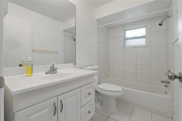 $1,800 | 1301 Mandarin Drive, Holiday, FL 34691