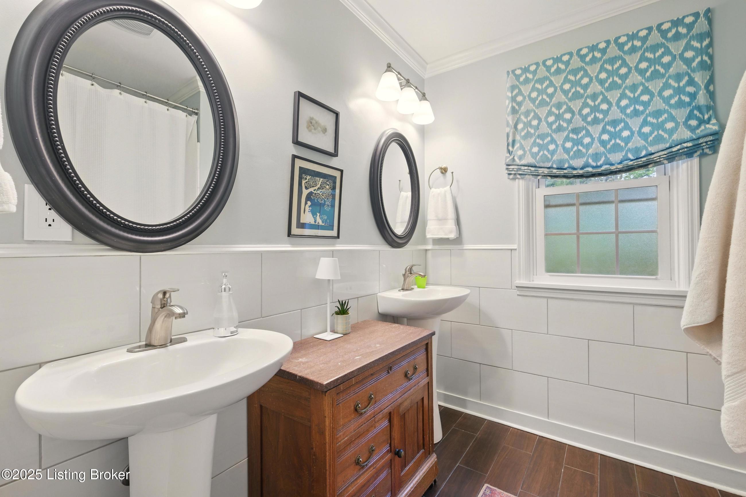 6105 Rodes Drive Louisville, KY 40222 - Photo 22 of 50 6105rodes_louisvillerealestatemedia_140