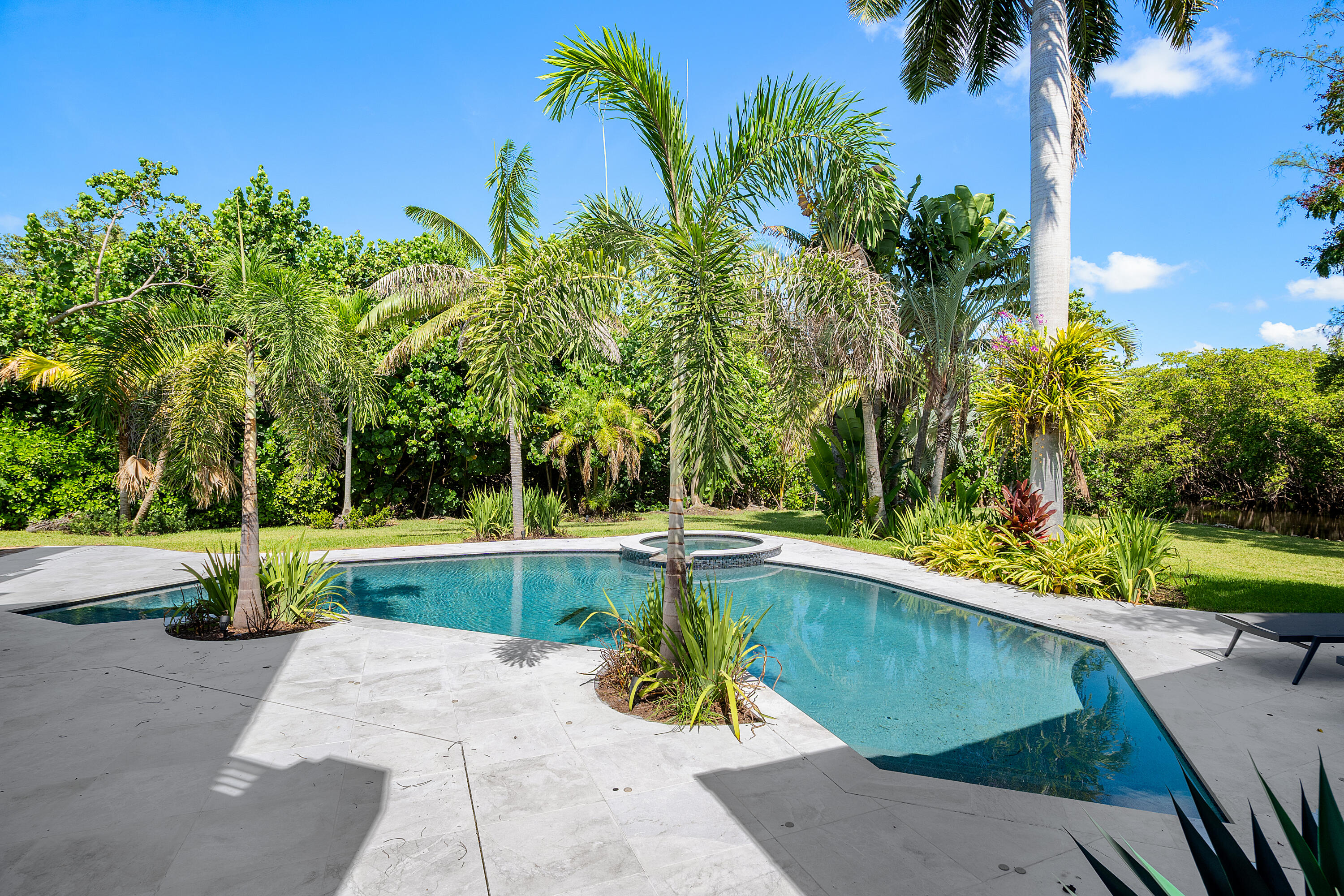 23 Coconut Lane Ocean Ridge, FL 33435 - Photo 41 of 68 008-23CoconutLane-OceanRidge-FL-33435-FU