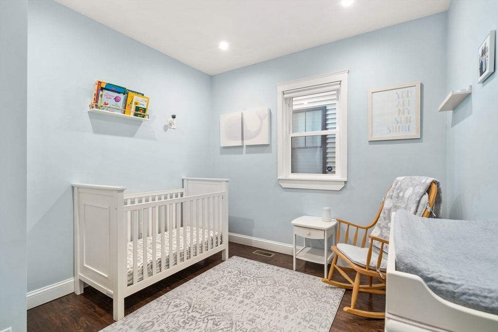 9 O Street, Unit 1 Boston, MA 02127 - Photo 10 of 18