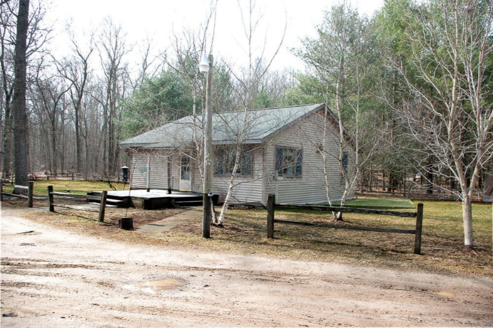 22575 Tamarack Road Howard City, MI 49329 - Photo 3 of 36 IMGP0005