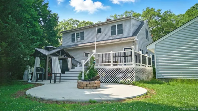 $728,000 | 3 Alabama Avenue, Port Jefferson Station, NY 11776