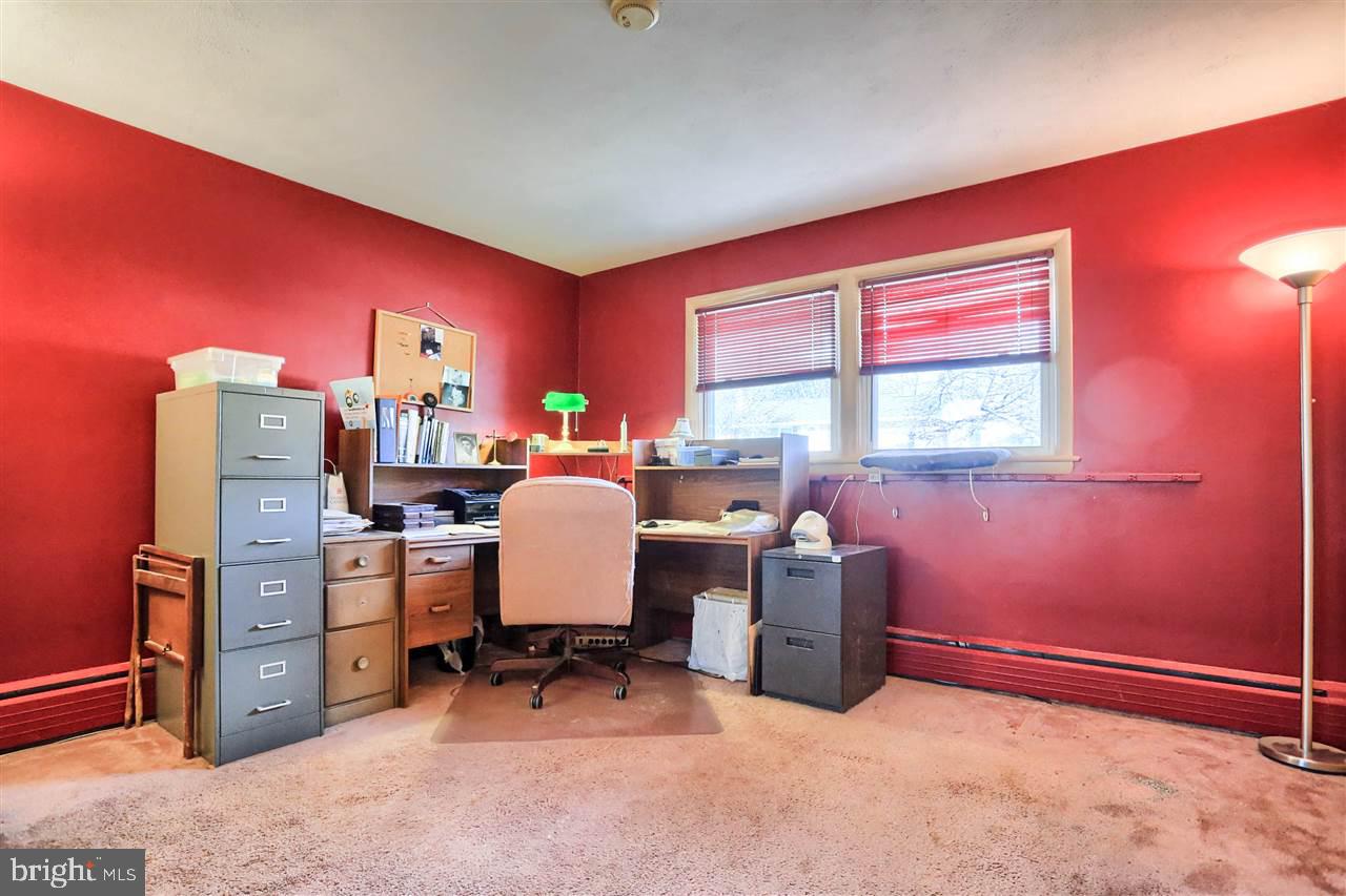 780 Woodberry Road York, PA 17403 - Photo 23 of 36 Gallery Image 23