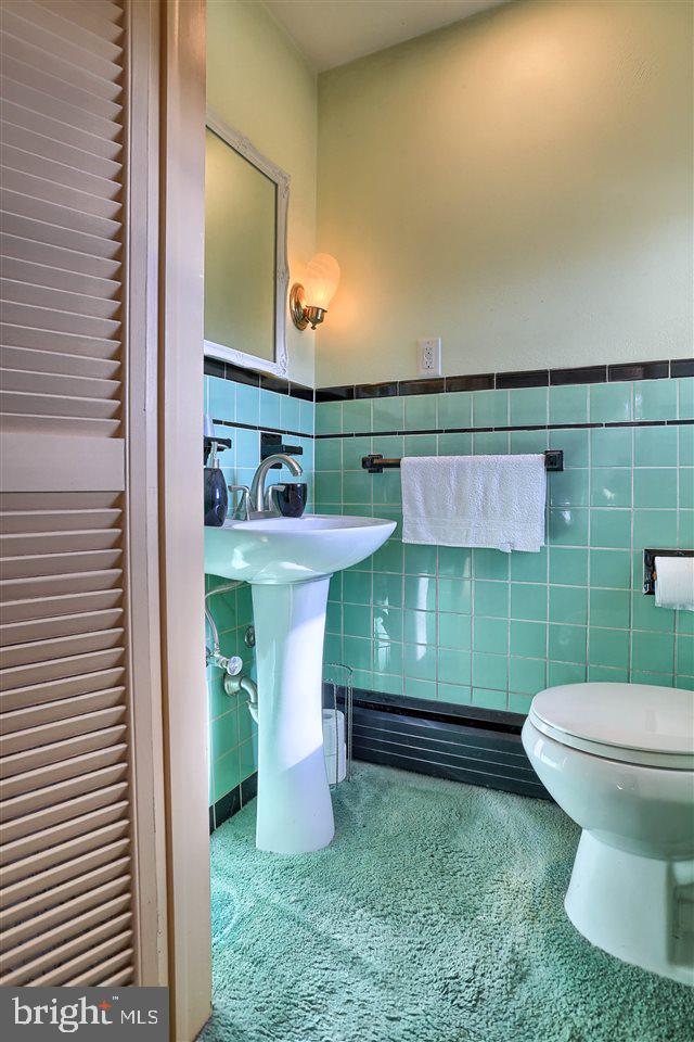 780 Woodberry Road York, PA 17403 - Photo 30 of 36 Gallery Image 30