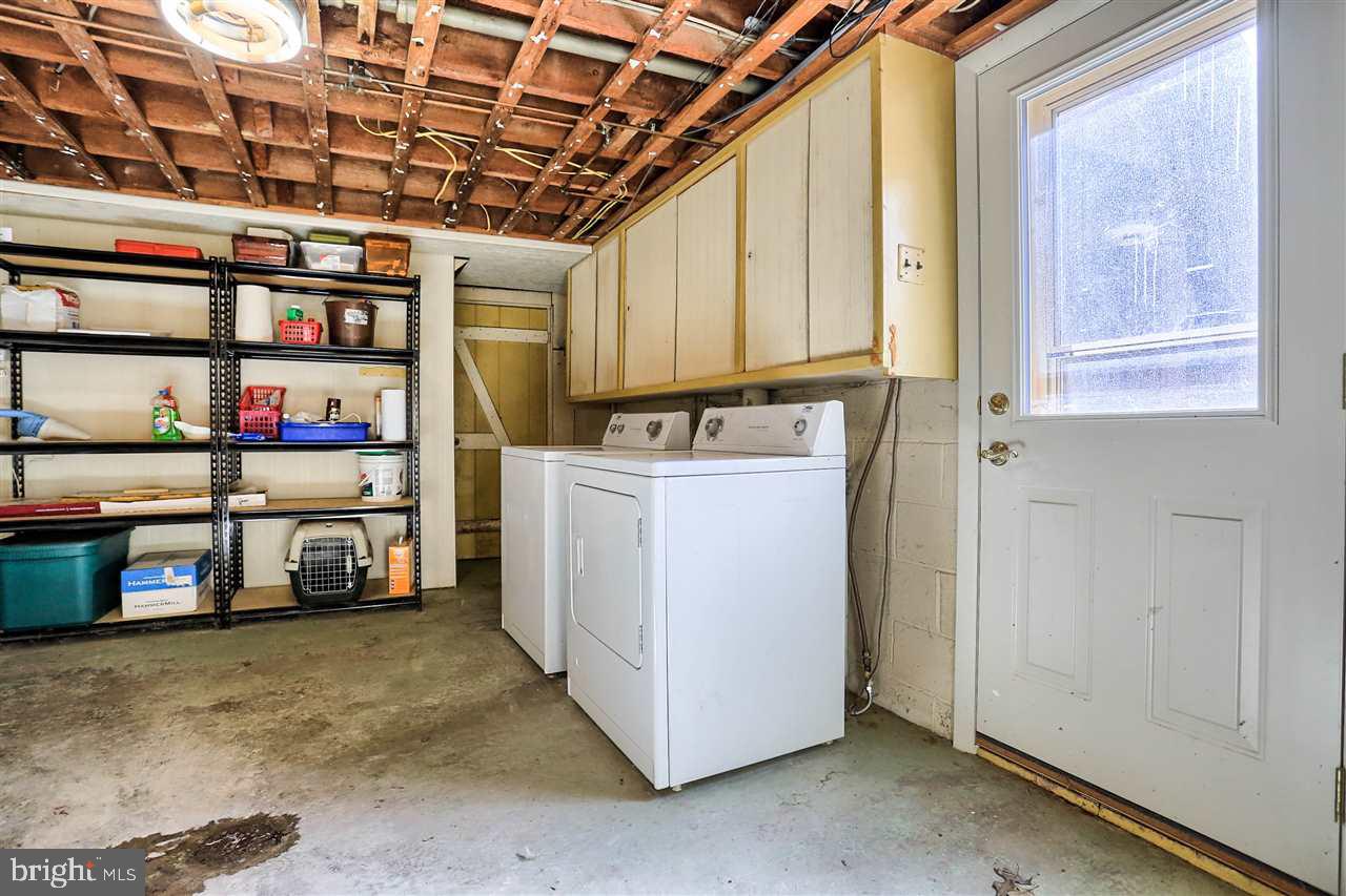 780 Woodberry Road York, PA 17403 - Photo 35 of 36 Gallery Image 35