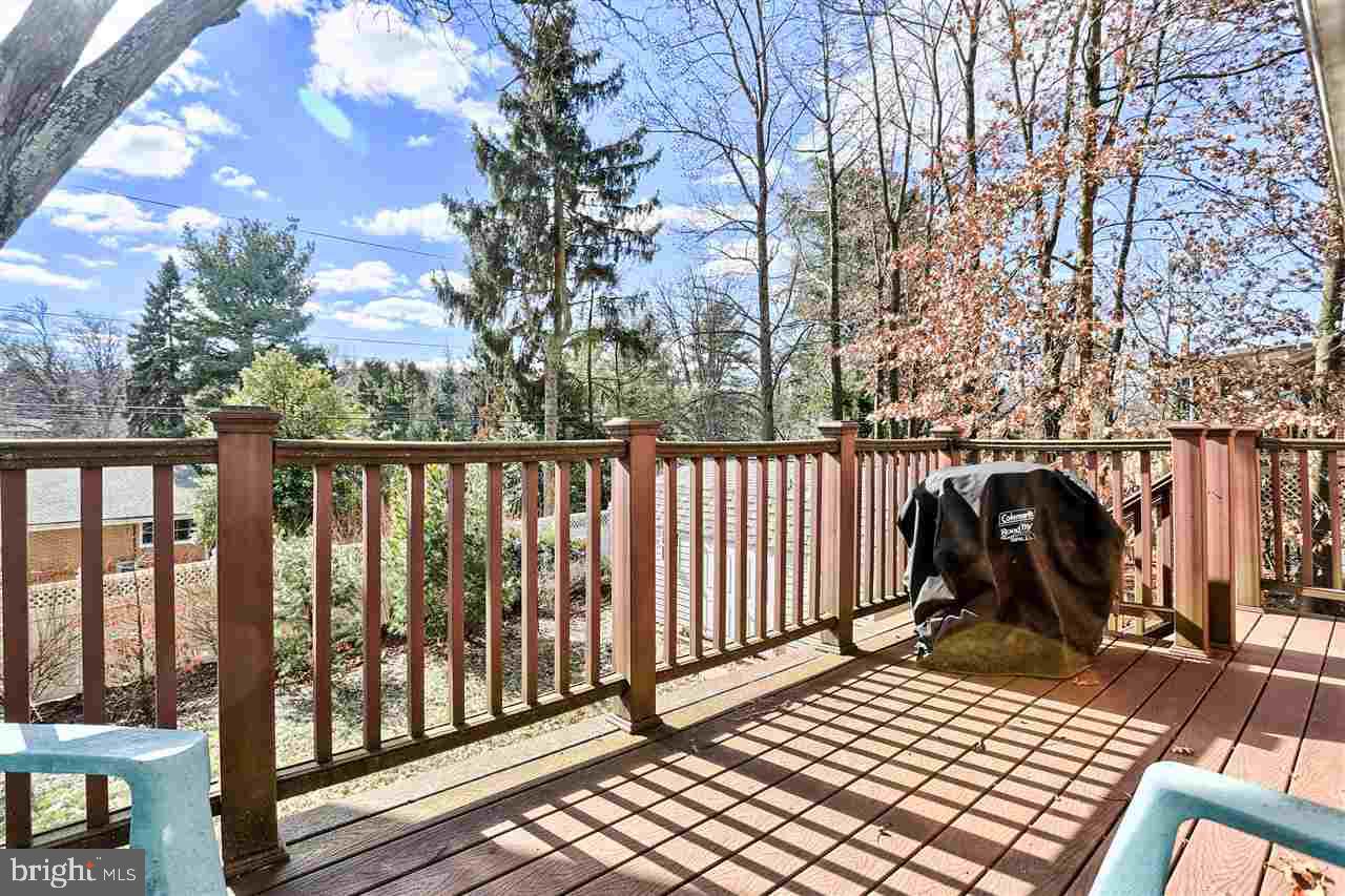 780 Woodberry Road York, PA 17403 - Photo 8 of 36 Gallery Image 8
