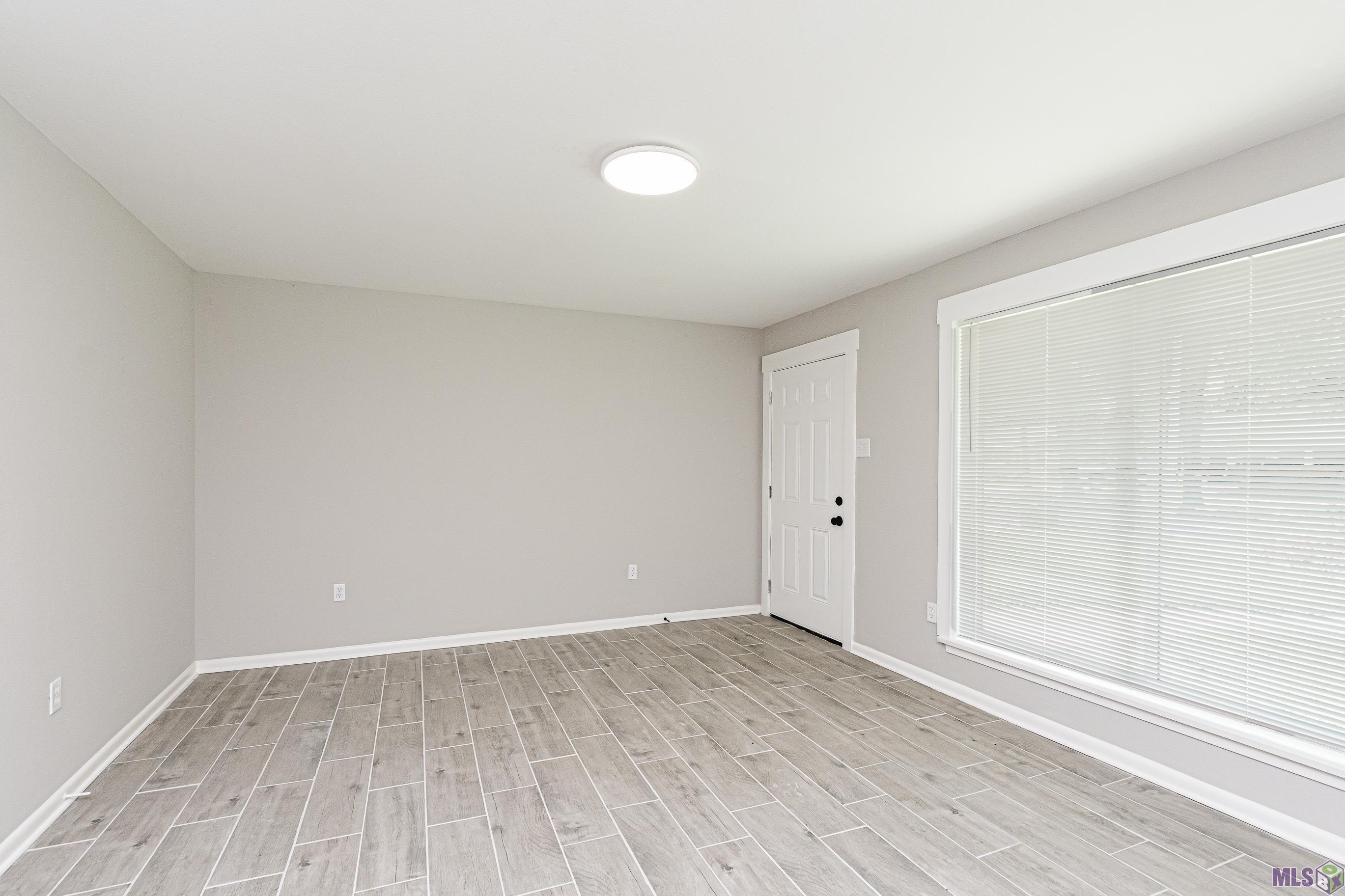 823 Flora Lane Baton Rouge, LA 70810 - Photo 11 of 20 Gallery Image 11