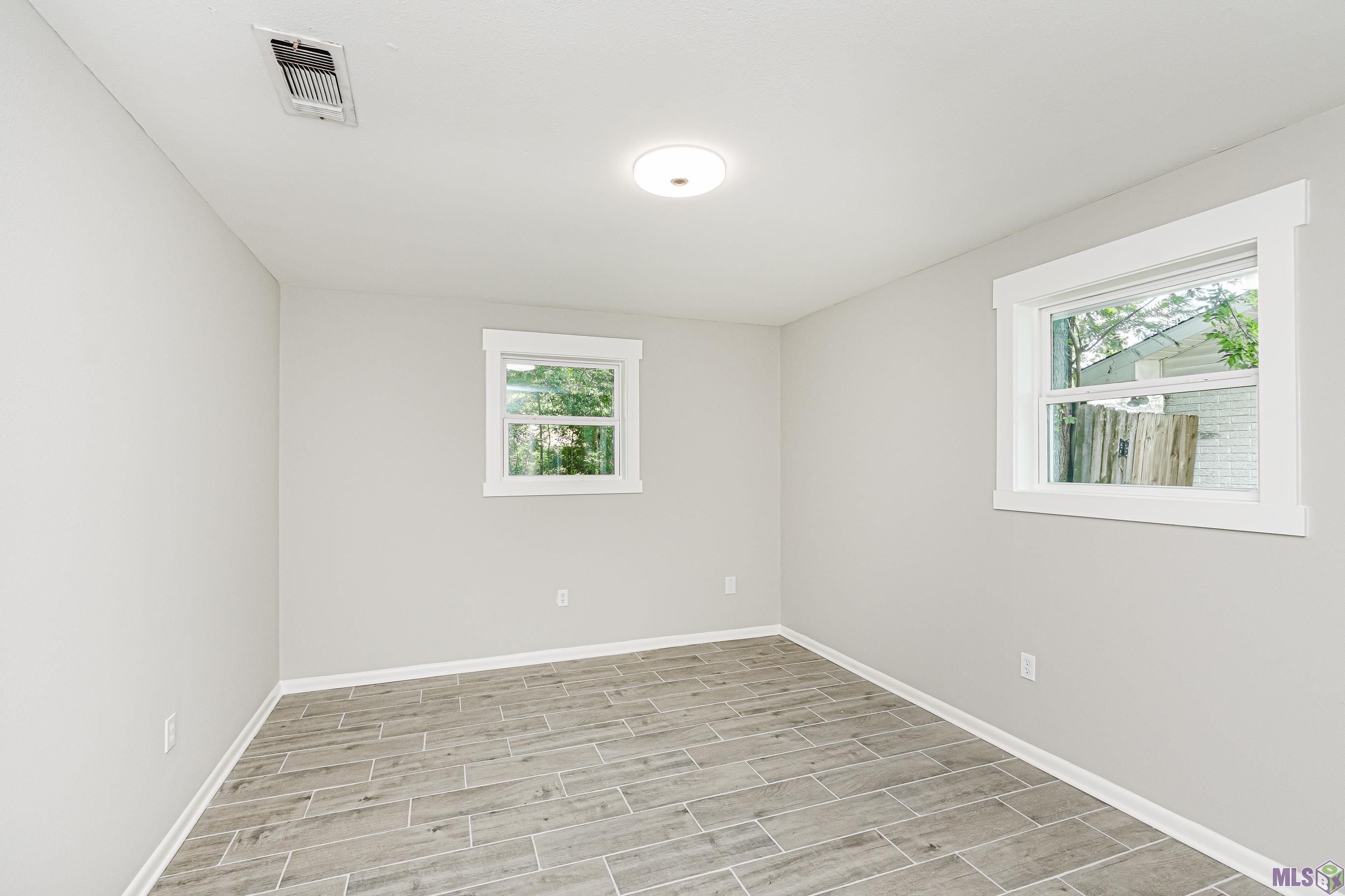 823 Flora Lane Baton Rouge, LA 70810 - Photo 7 of 20 Gallery Image 7