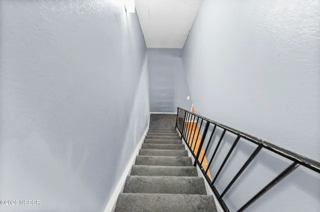 $399,900 | 1192 Hilltop Road, Unit B, Santa Maria, CA 93455