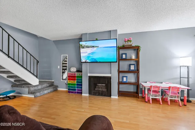 $399,900 | 1192 Hilltop Road, Unit B, Santa Maria, CA 93455