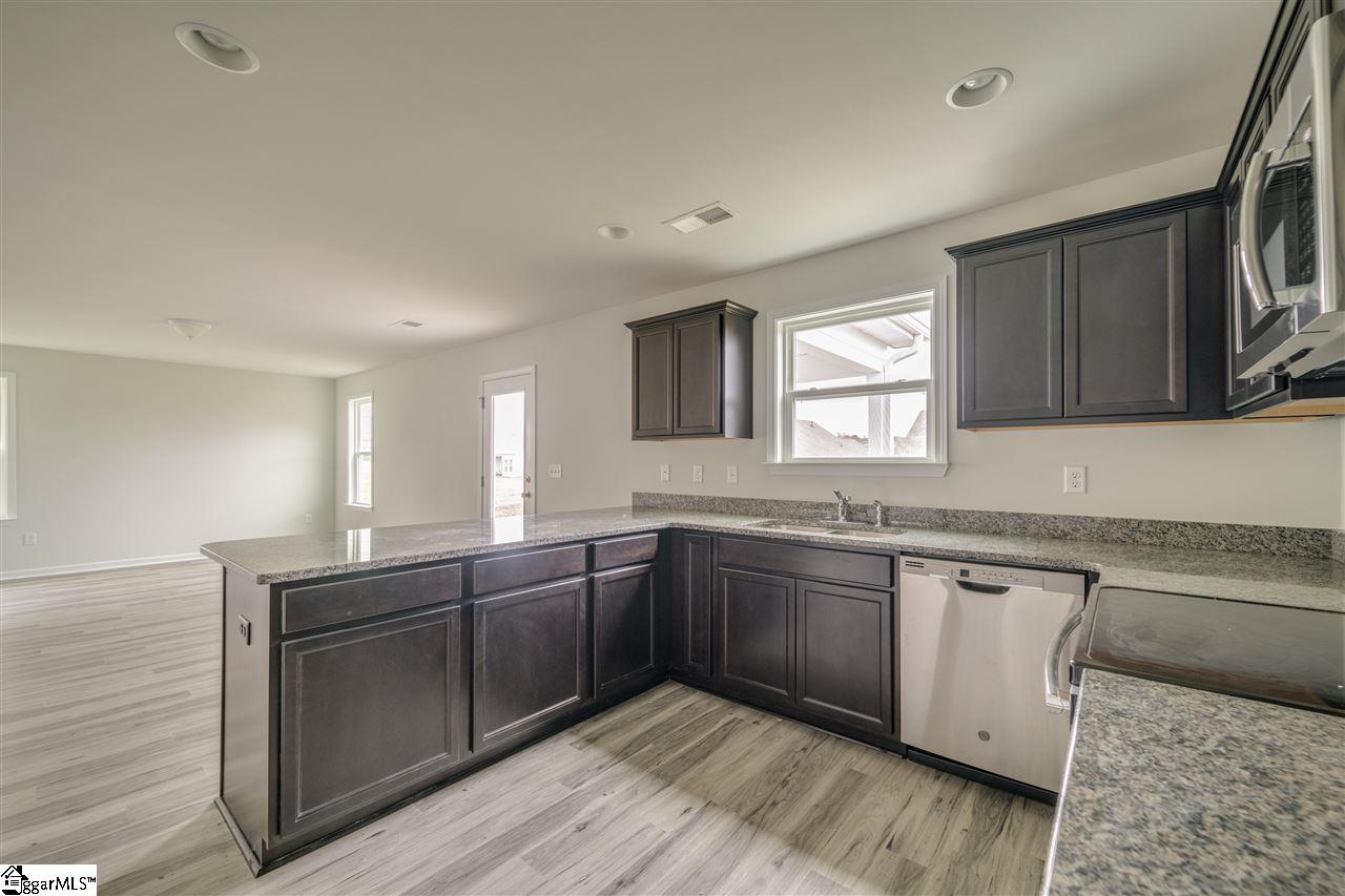 917 Knoll Ridge Way Inman, SC 29349 - Photo 5 of 12