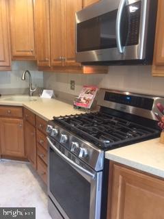 6014 Merryvale Court Springfield, VA 22152 - Photo 9 of 28 Gallery Image 9