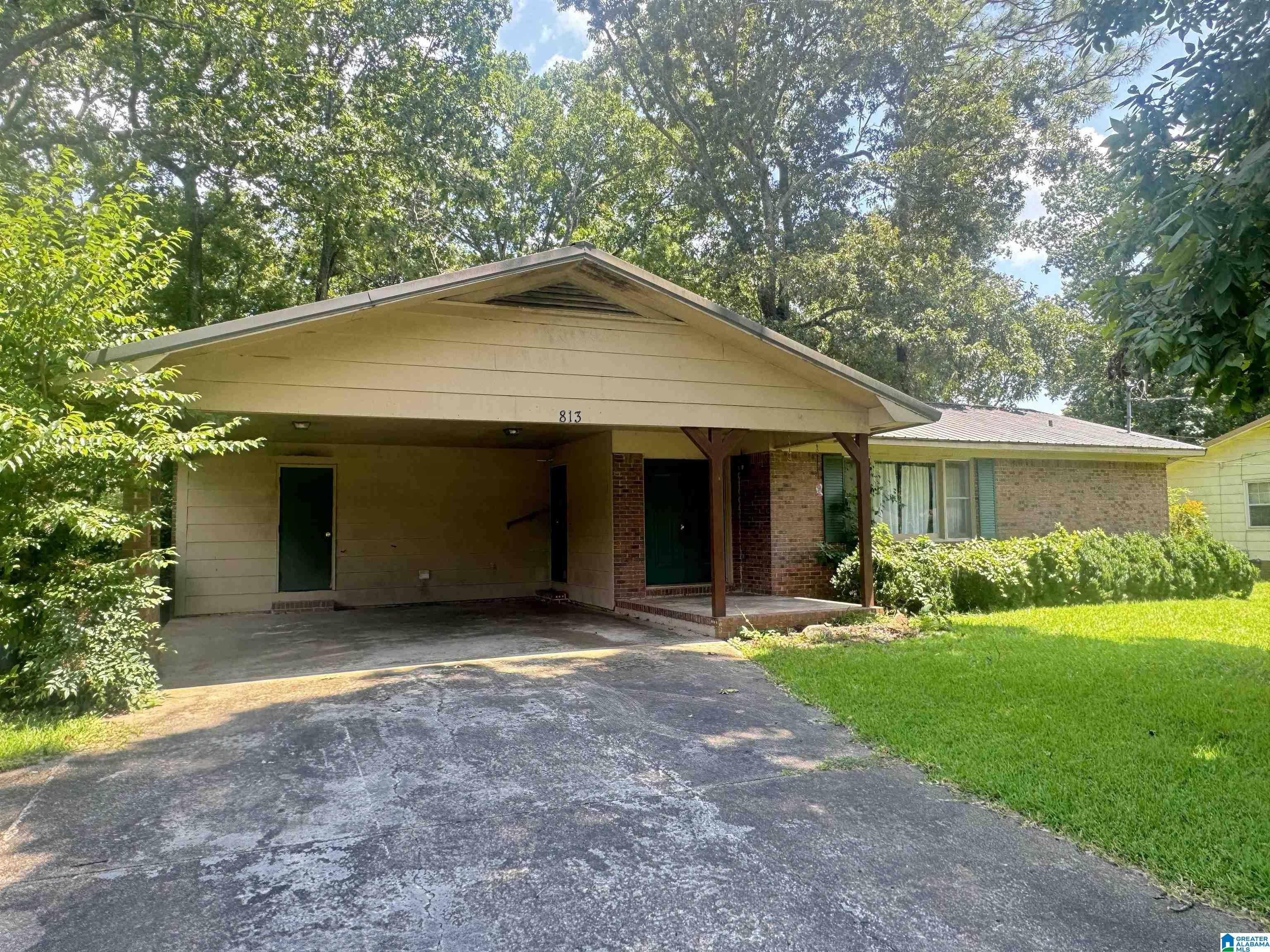 813 Hilton Road Anniston, AL 36207 - Photo 4 of 30