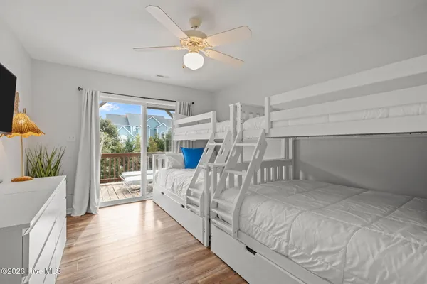 $790,000 | 101 Shipwreck Lane, Emerald Isle, NC 28594