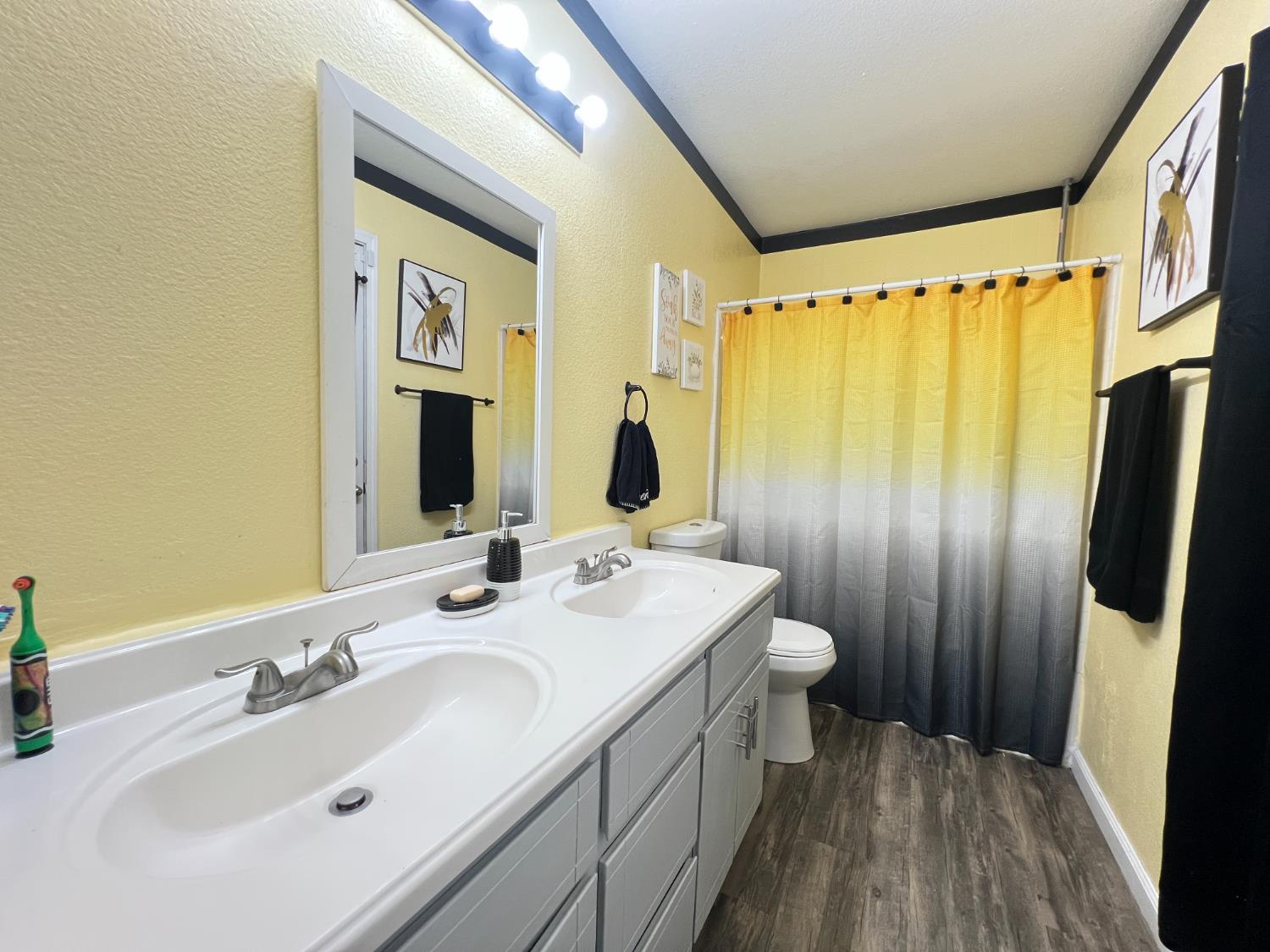 3424 Penny Lane Modesto, CA 95354 - Photo 9 of 11