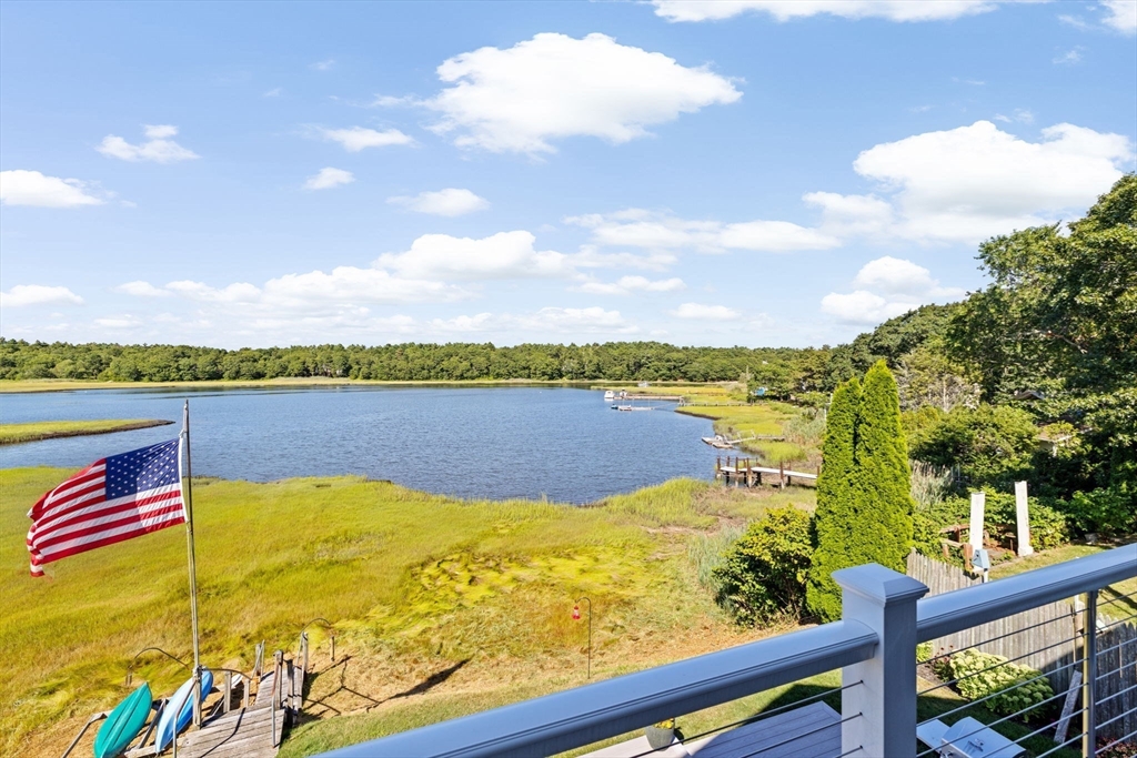 28 Arlington Road Wareham, MA 02571 - Photo 11 of 42