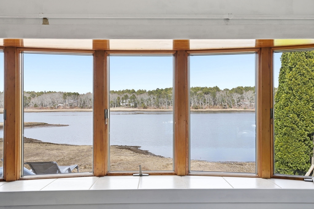 28 Arlington Road Wareham, MA 02571 - Photo 22 of 42