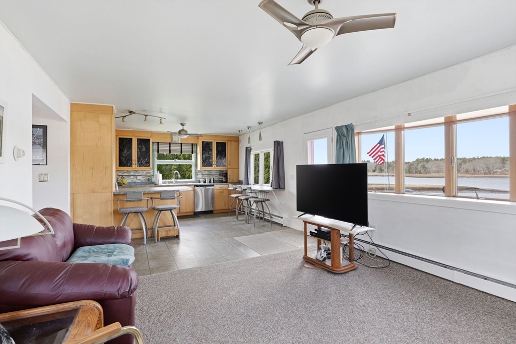 28 Arlington Road Wareham, MA 02571 - Photo 26 of 42