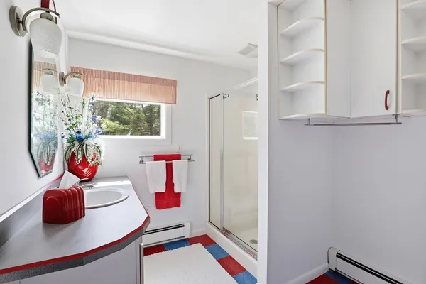 $825,000 | 28 Arlington Road, Wareham, MA 02571