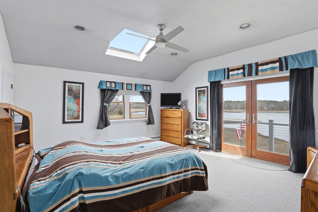 28 Arlington Road Wareham, MA 02571 - Photo 33 of 42