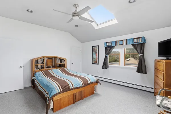 $825,000 | 28 Arlington Road, Wareham, MA 02571