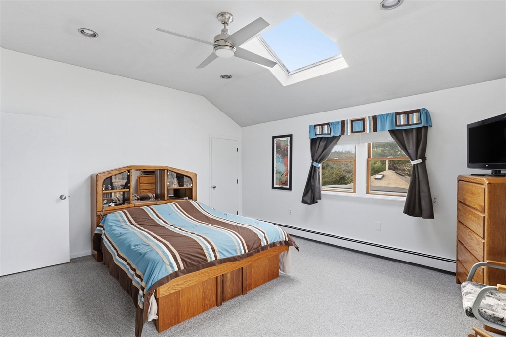 28 Arlington Road Wareham, MA 02571 - Photo 34 of 42