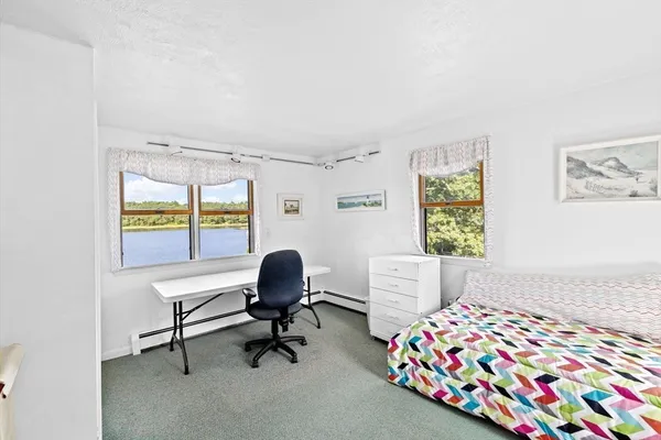 $825,000 | 28 Arlington Road, Wareham, MA 02571