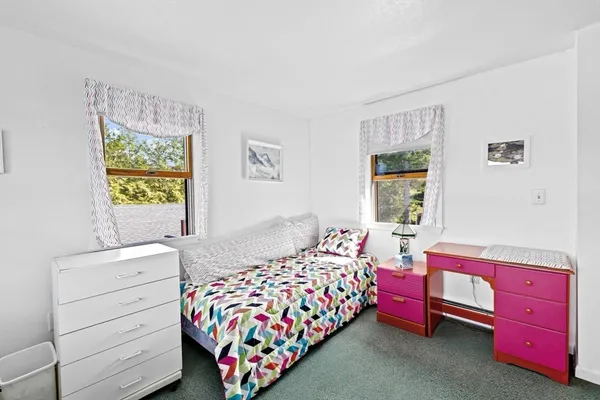 $825,000 | 28 Arlington Road, Wareham, MA 02571