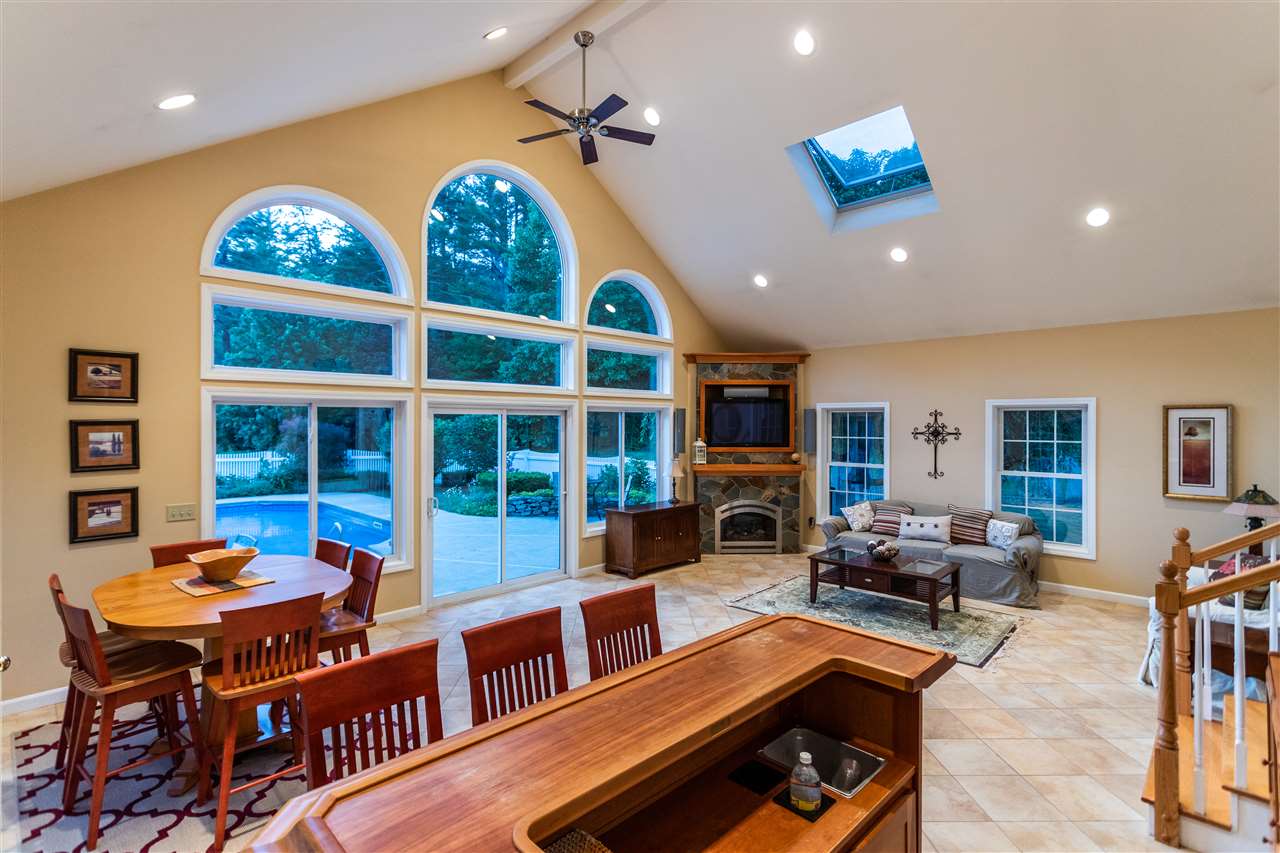 105 Kendall Pond Road Windham, NH 03087 - Photo 12 of 39