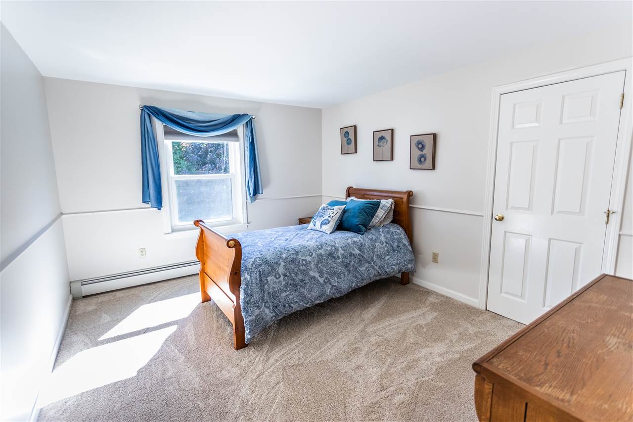 105 Kendall Pond Road Windham, NH 03087 - Photo 28 of 39