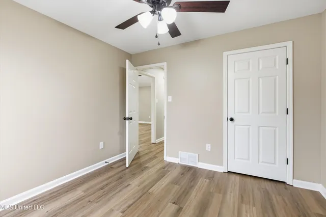 $239,900 | 5645 Kaitlyn Drive East, Walls, MS 38680